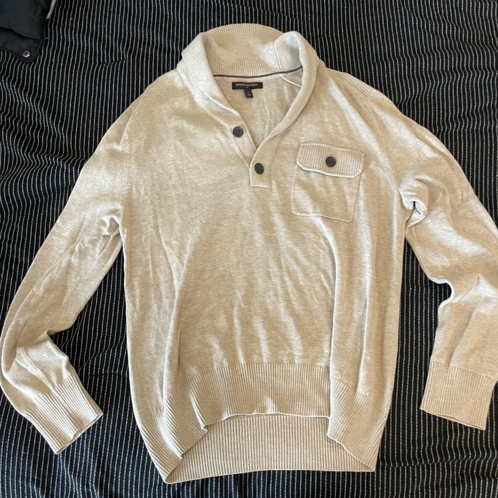 Men’s Sweater Size L